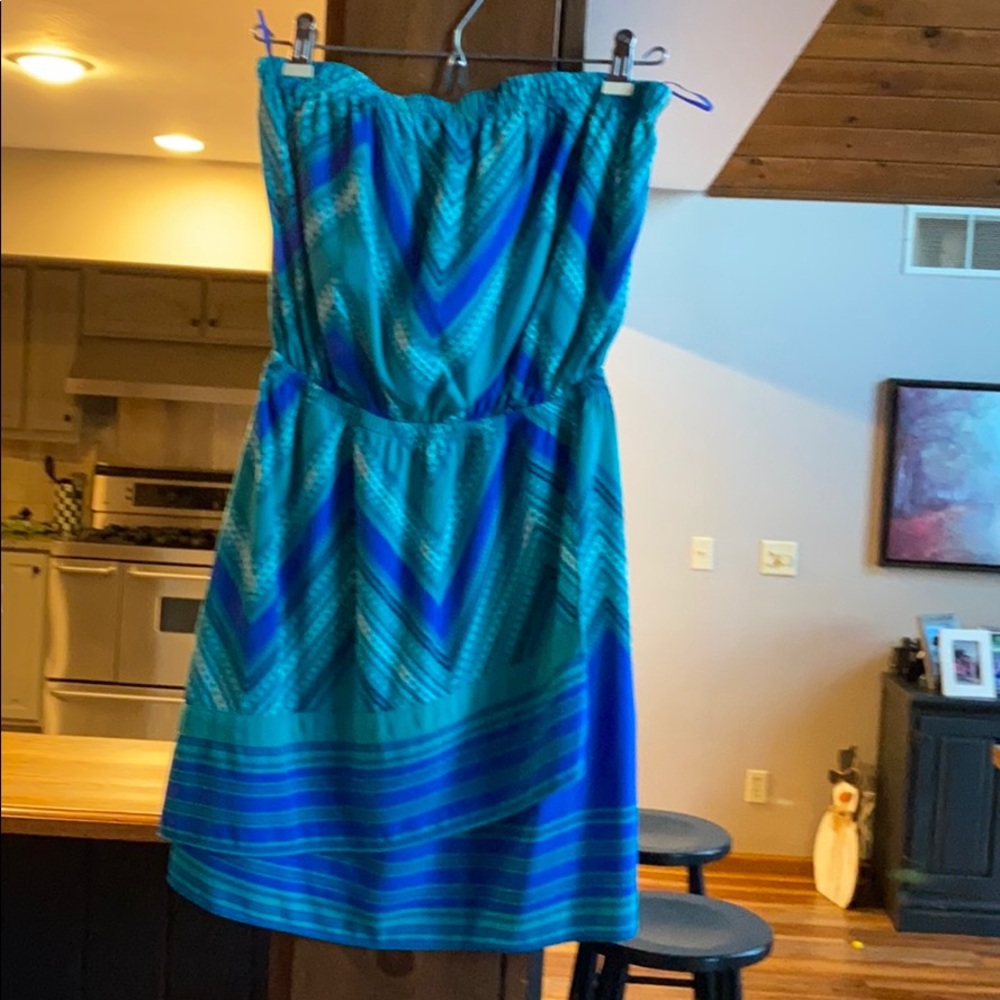 Strapless dress